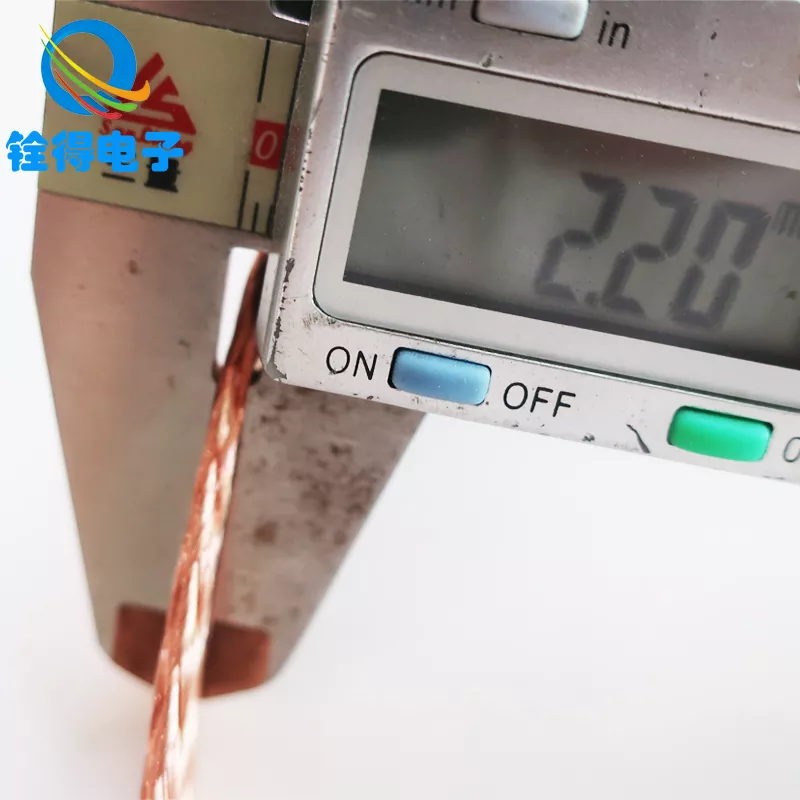 Hur kan kopparfläta förbättra jordning och EMI-kontroll?